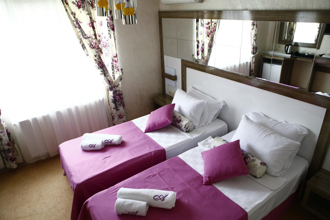 Adjara Boutique Hotel 巴统 外观 照片