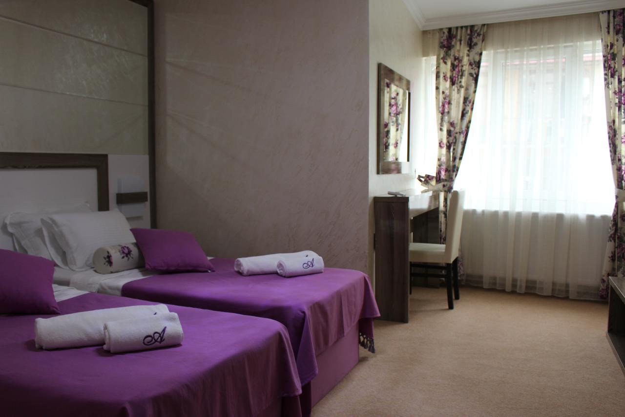Adjara Boutique Hotel 巴统 外观 照片