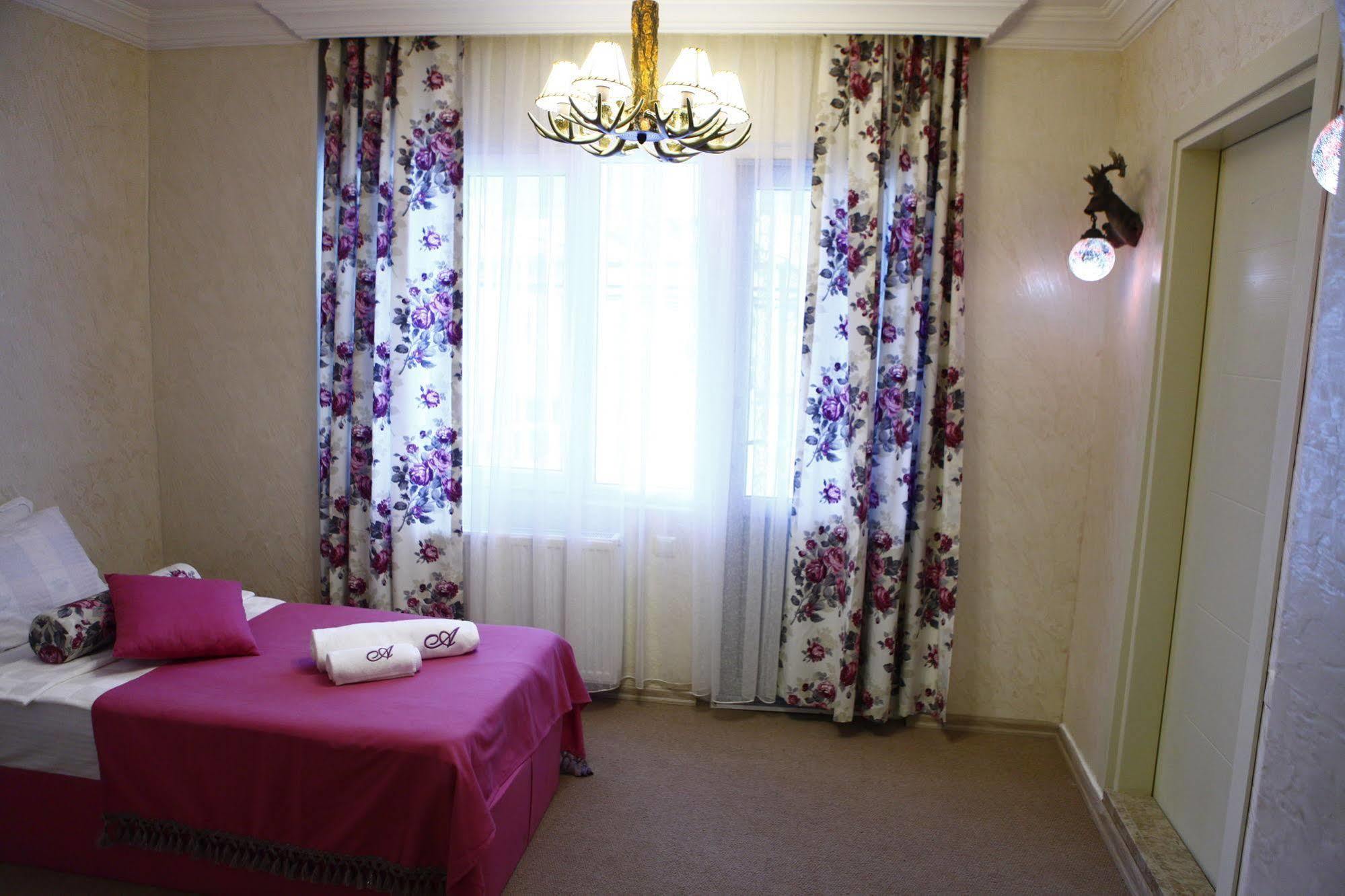 Adjara Boutique Hotel 巴统 外观 照片