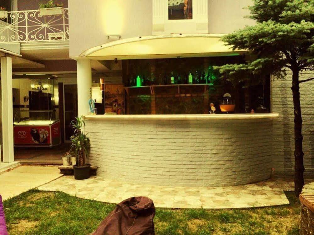 Adjara Boutique Hotel 巴统 外观 照片