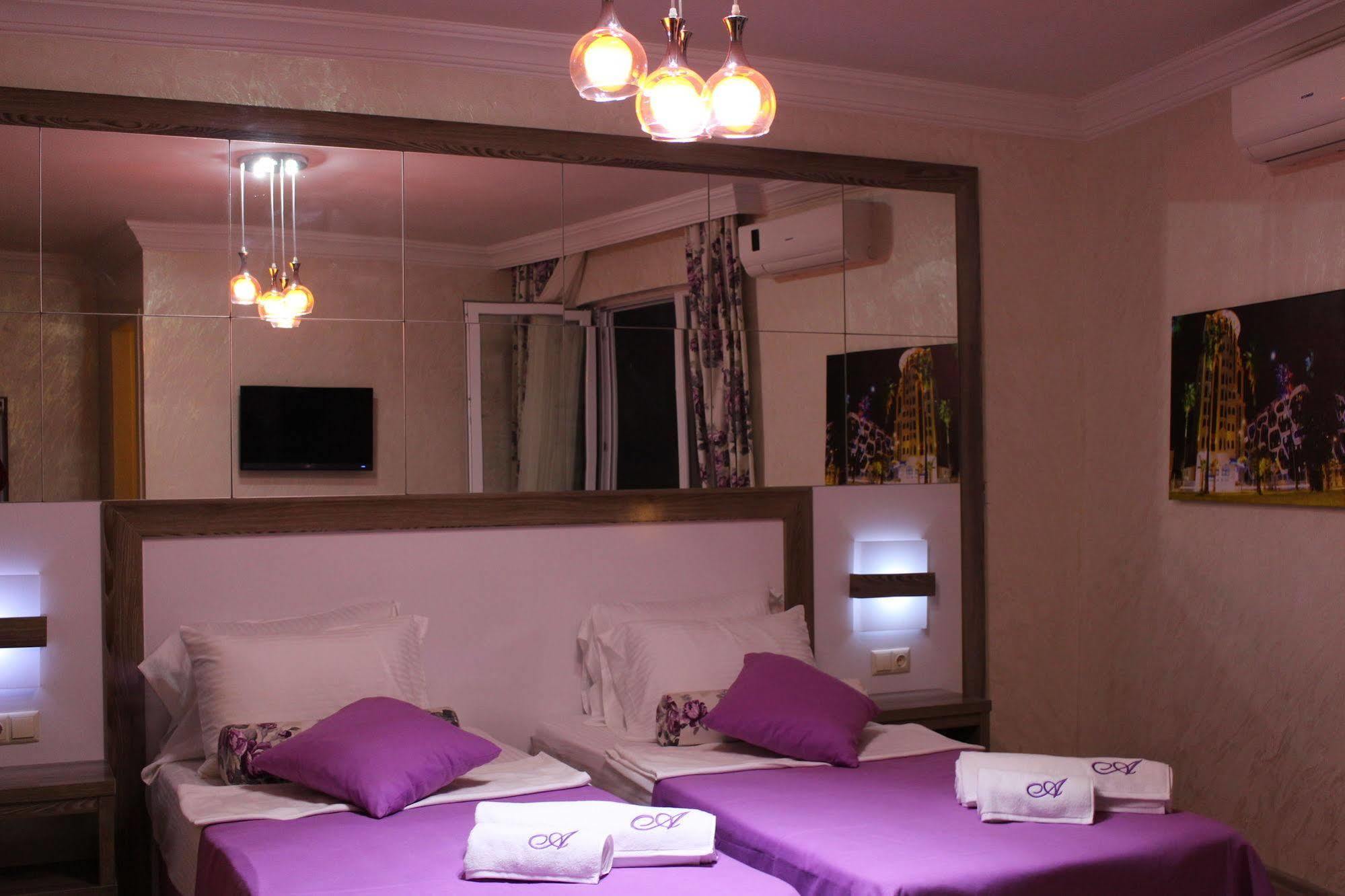 Adjara Boutique Hotel 巴统 外观 照片