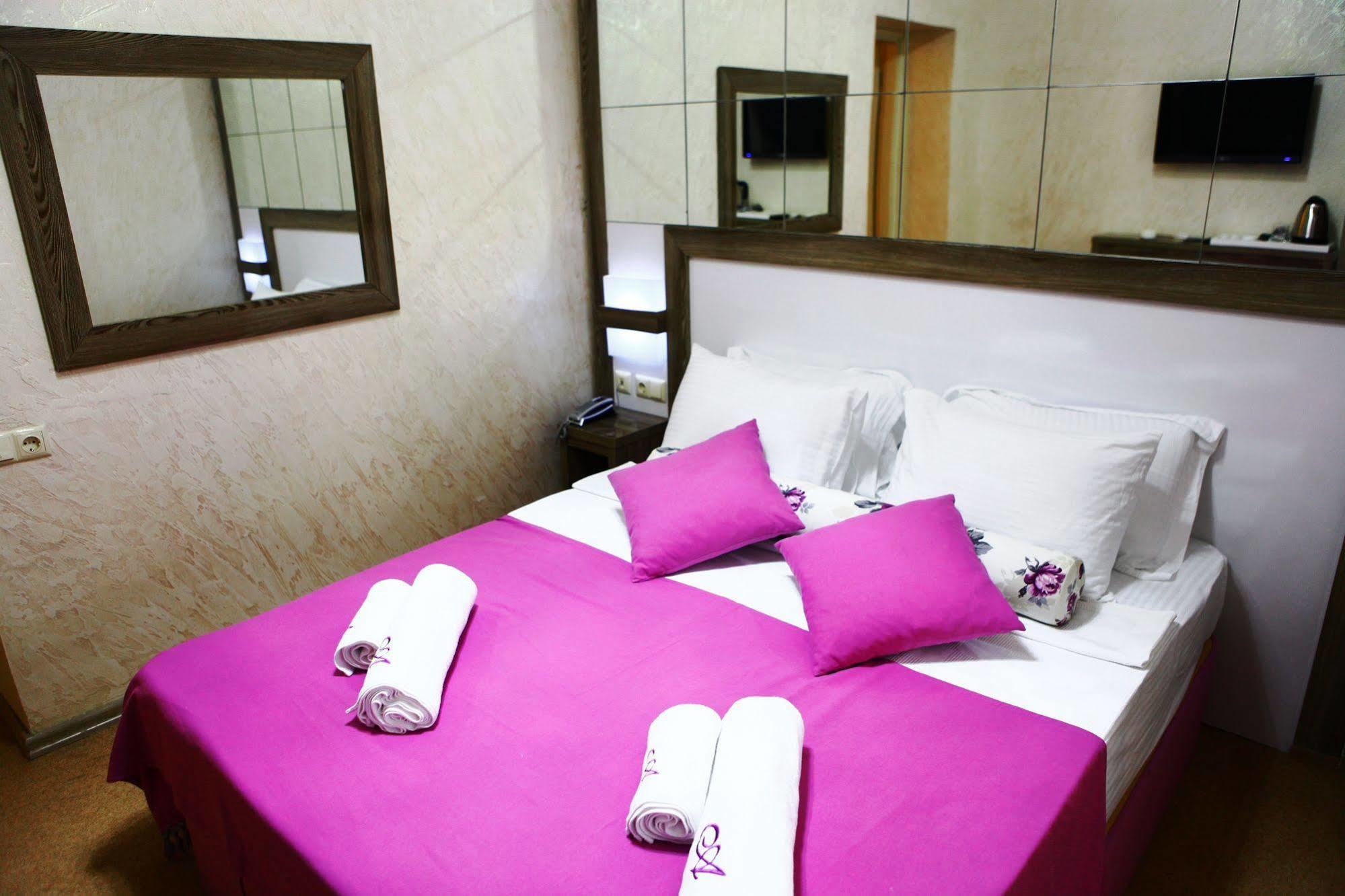 Adjara Boutique Hotel 巴统 外观 照片
