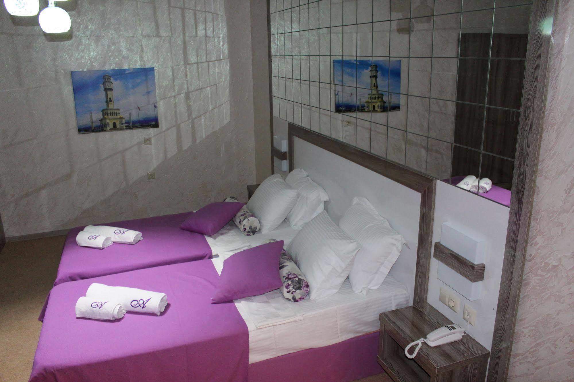 Adjara Boutique Hotel 巴统 外观 照片